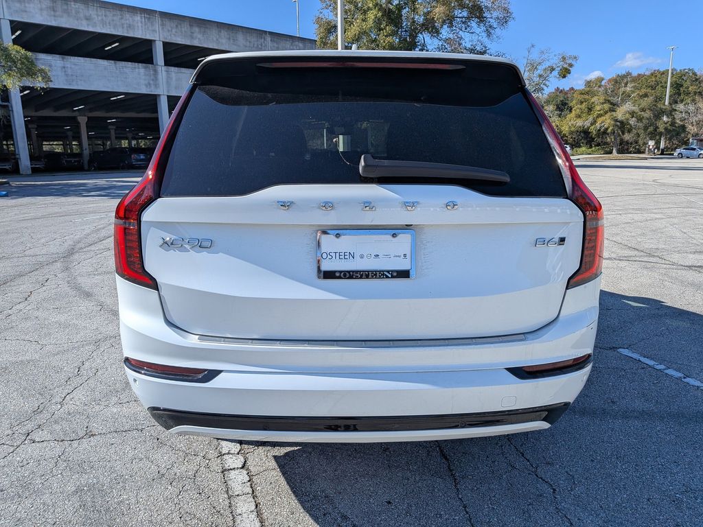 2026 Volvo XC90 Ultra - Photo 5