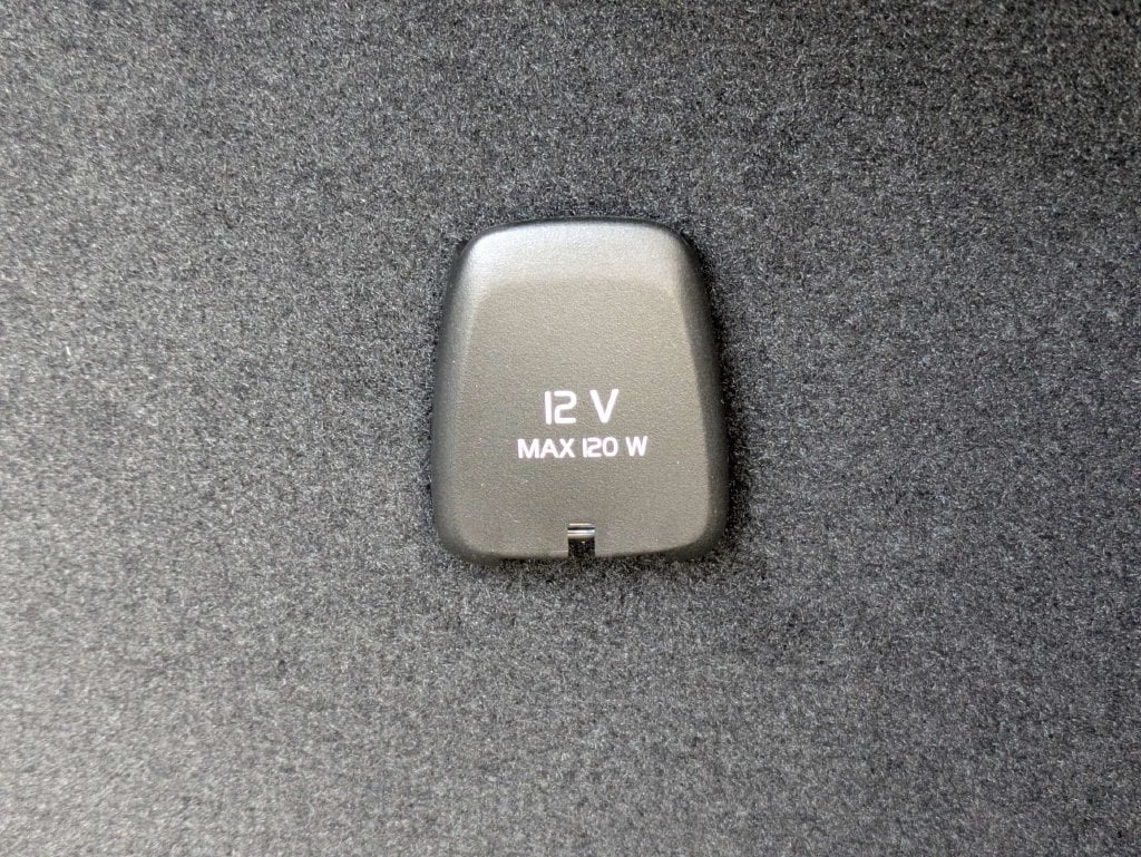 2026 Volvo XC90 Plus - Photo 14