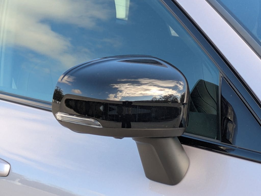 2026 Volvo XC60 Plus - Photo 12