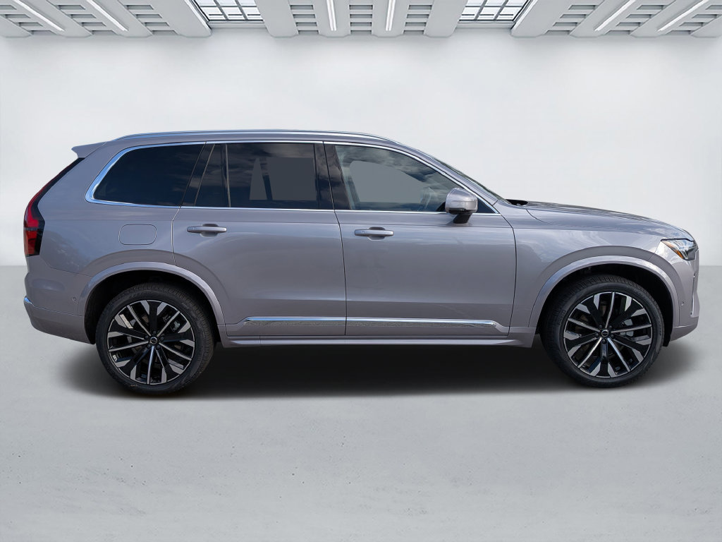 2026 Volvo XC90 Plus - Photo 6
