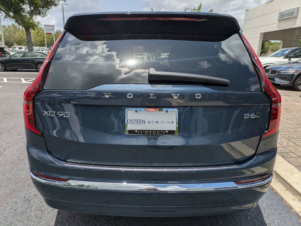 New 2026 Volvo XC90 B6 Plus 7-Seater SUV