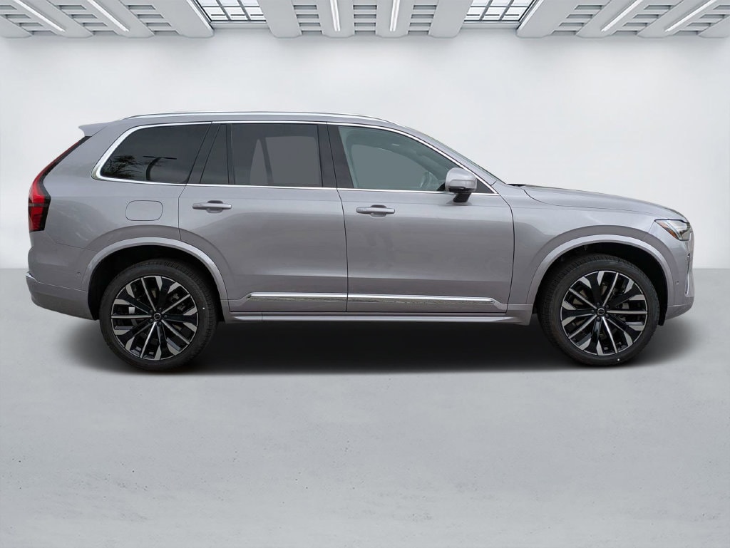 2026 Volvo XC90 Plus - Photo 7