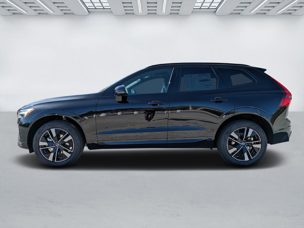 New 2026 Volvo XC60 B5 Core SUV