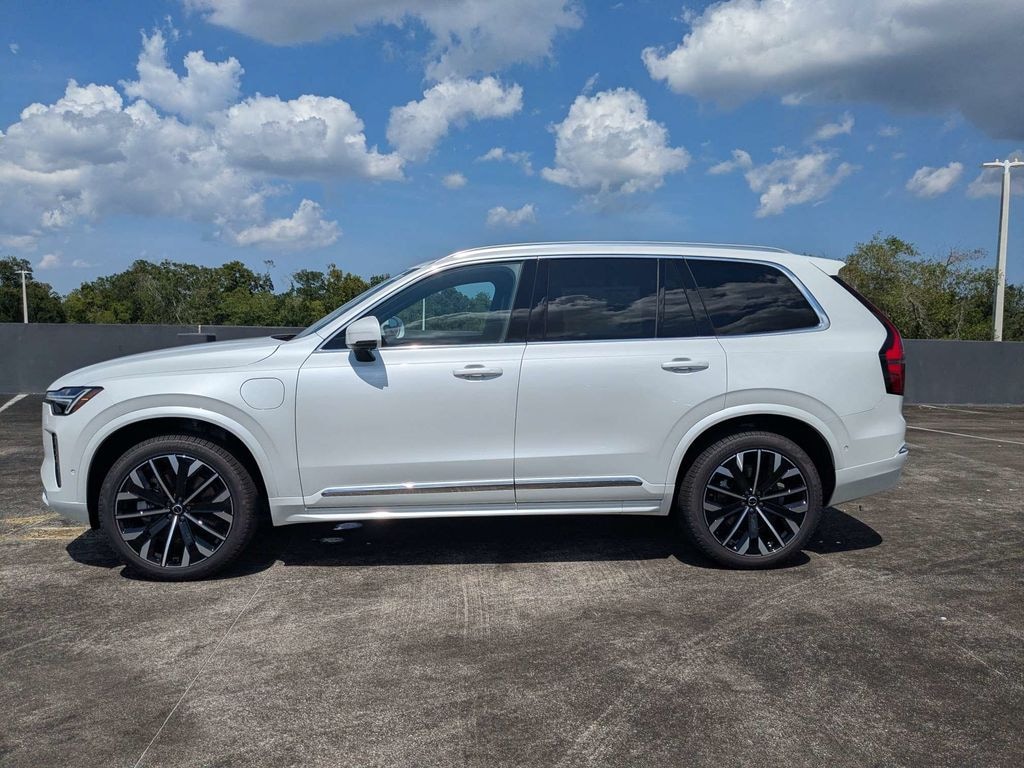 New 2026 Volvo XC90 plug-in hybrid T8 Plus 7-Seater SUV