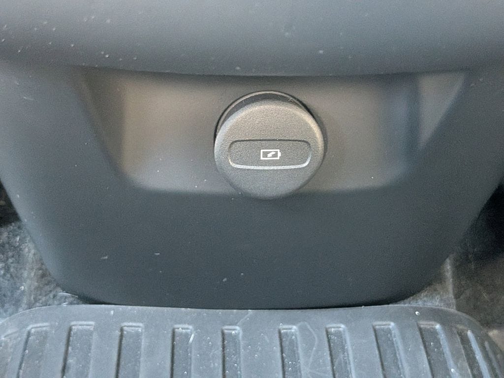2026 Volvo XC90 Ultra - Photo 16