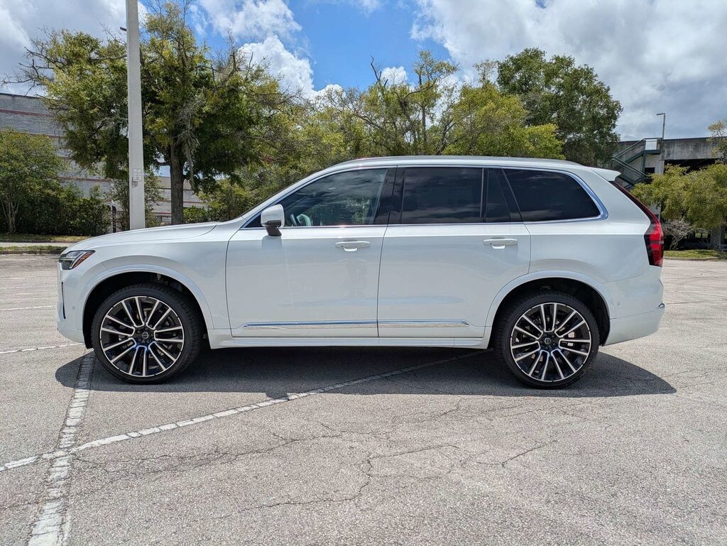 New 2026 Volvo XC90 B6 Plus 7-Seater SUV