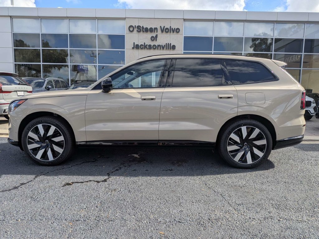 New 2026 Volvo EX90 Twin Motor Plus 7-Seater SUV