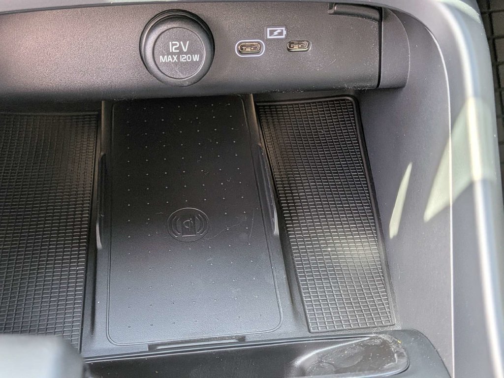 2026 Volvo XC40 Core - Photo 31