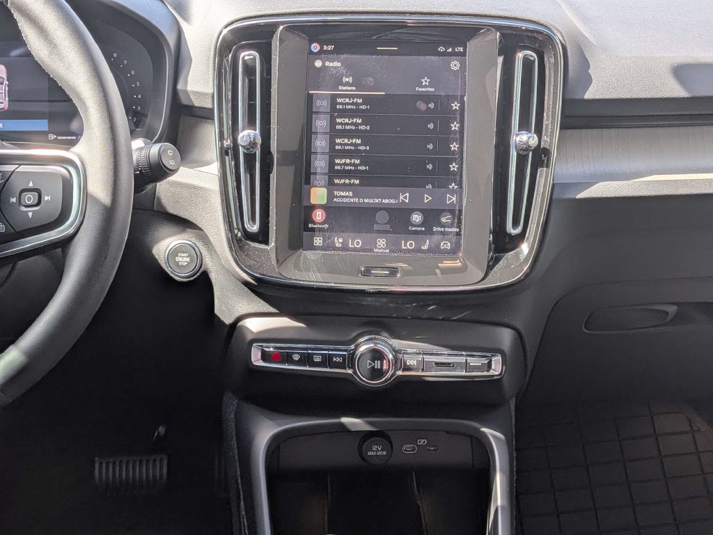 2026 Volvo XC40 Core - Photo 23