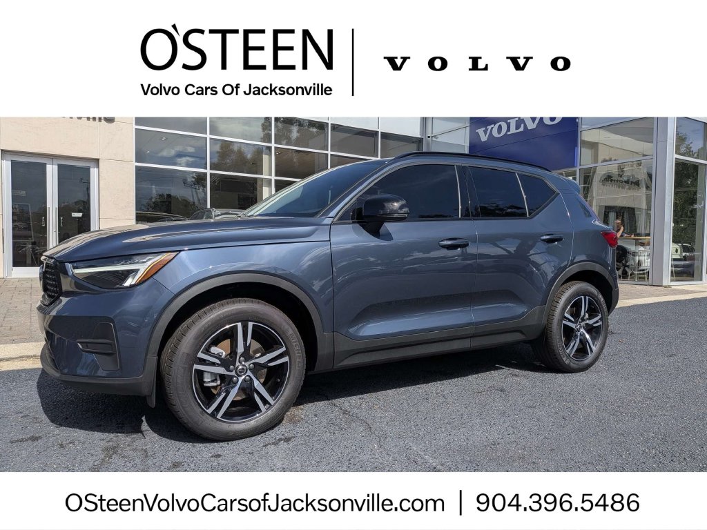 2026 Volvo XC40