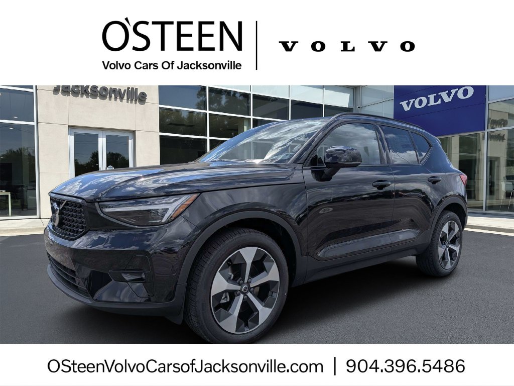 New 2026 Volvo XC40 B5 Plus SUV