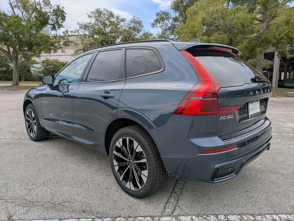 New 2026 Volvo XC60 B5 Plus SUV