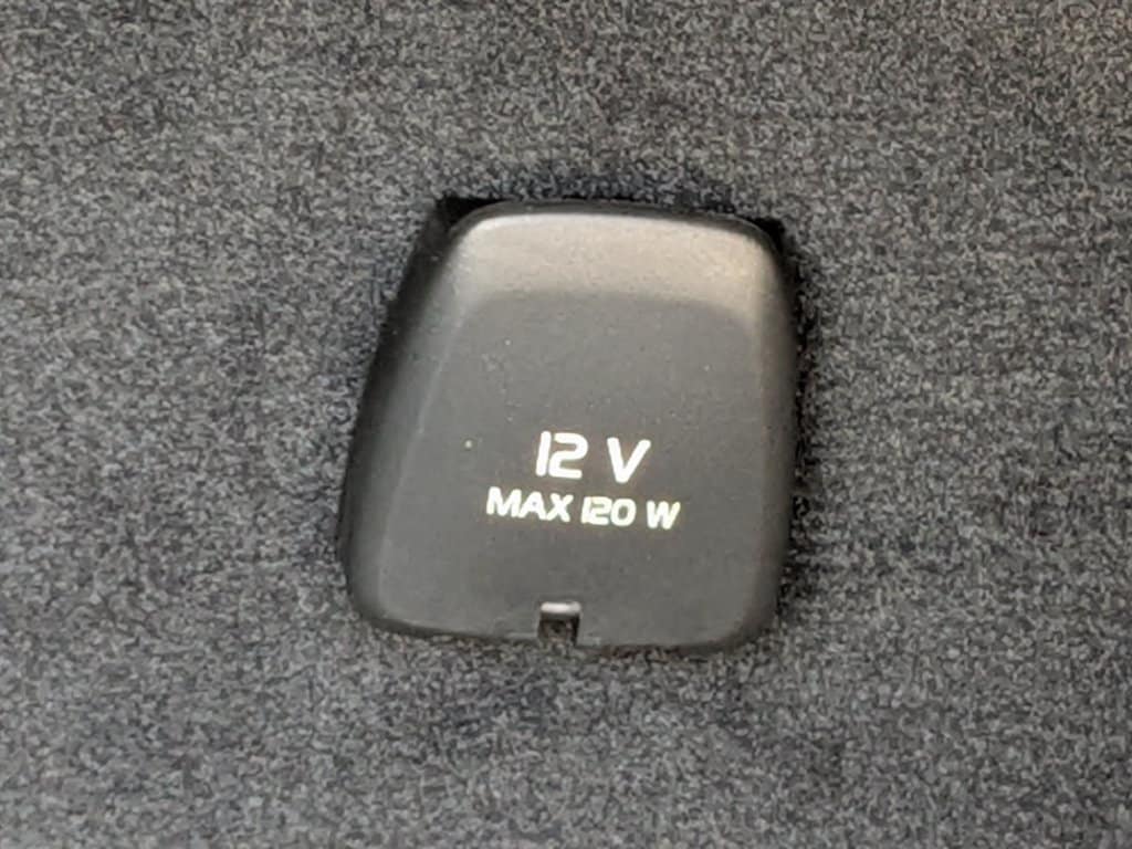 2026 Volvo XC90 Plus - Photo 20