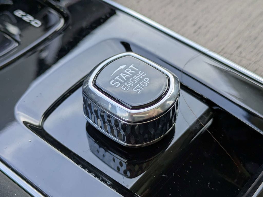 2026 Volvo XC90 Plus - Photo 44