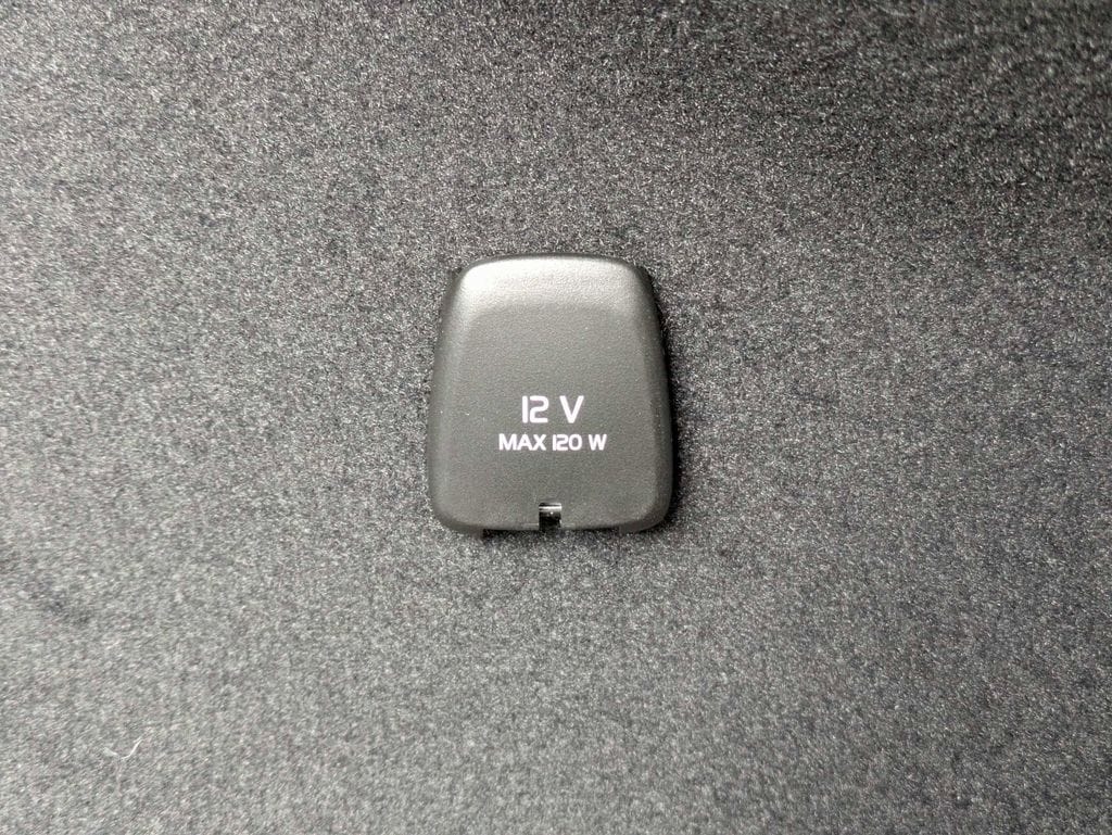 2026 Volvo XC90 Plus - Photo 14