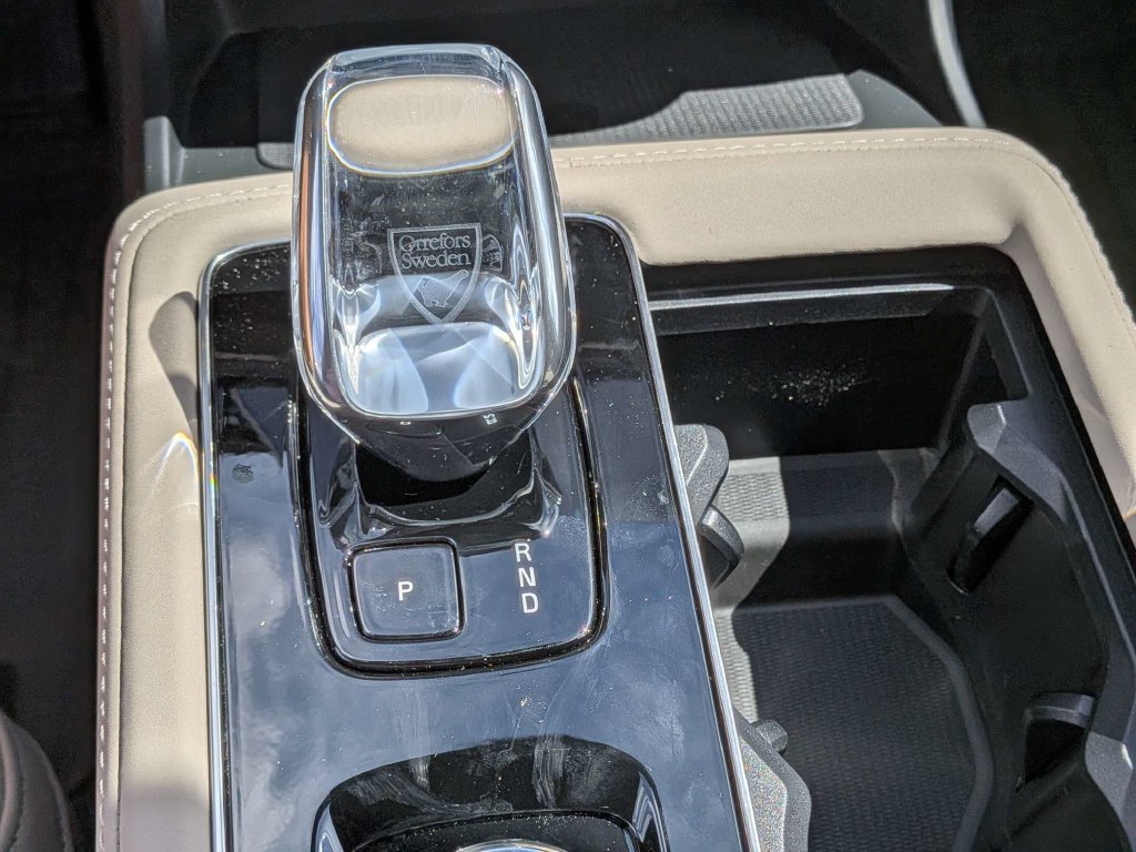 2026 Volvo XC90 Plus - Photo 31