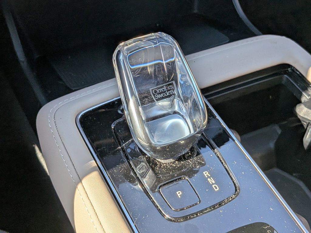 2026 Volvo XC90 Ultra - Photo 39