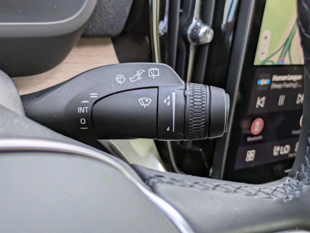 2026 Volvo XC90 Plus - Photo 38