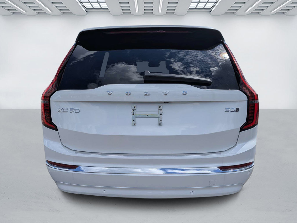 New 2027 Volvo XC90 B5 Core SUV