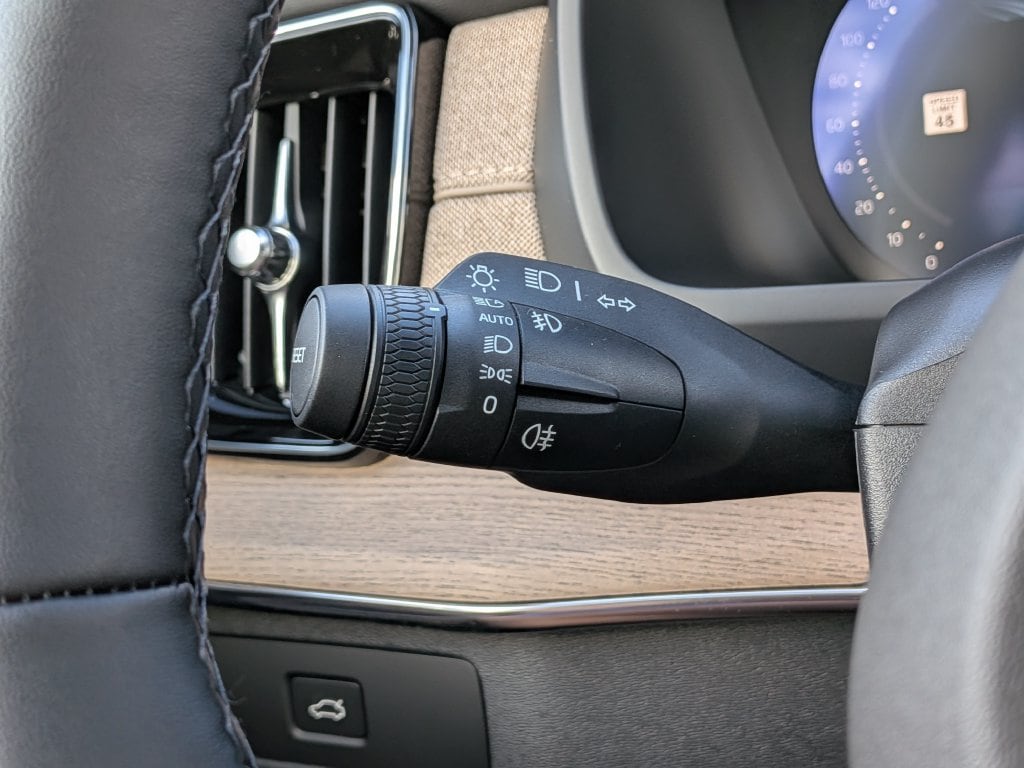 2026 Volvo XC90 Plus - Photo 35