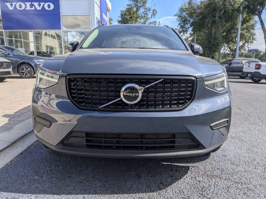 2026 Volvo XC40 Core - Photo 9