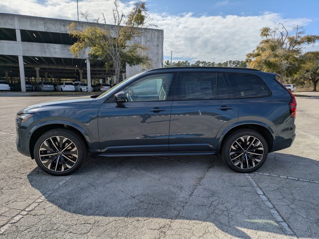 New 2026 Volvo XC90 B6 Ultra Dark Theme 7-Seater SUV