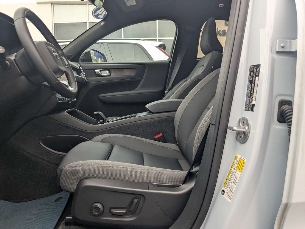 Certified 2024 Volvo C40 Core with VIN YV4ER3GK7R2092694 for sale in Jacksonville, FL