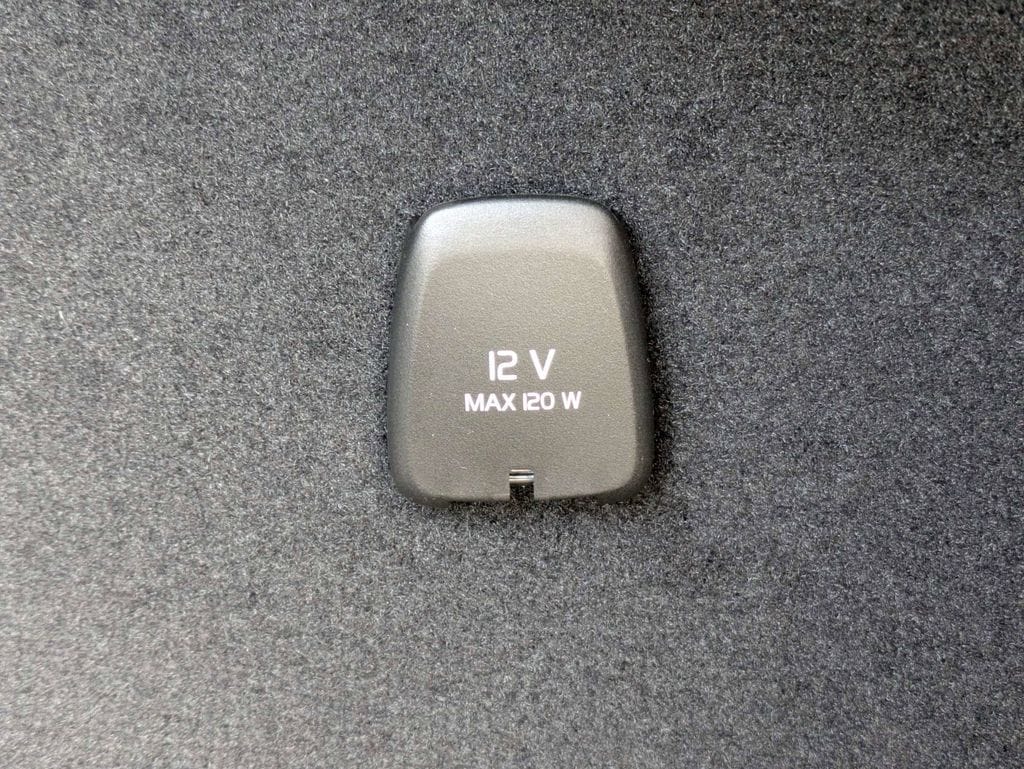 2026 Volvo XC90 Plus - Photo 15