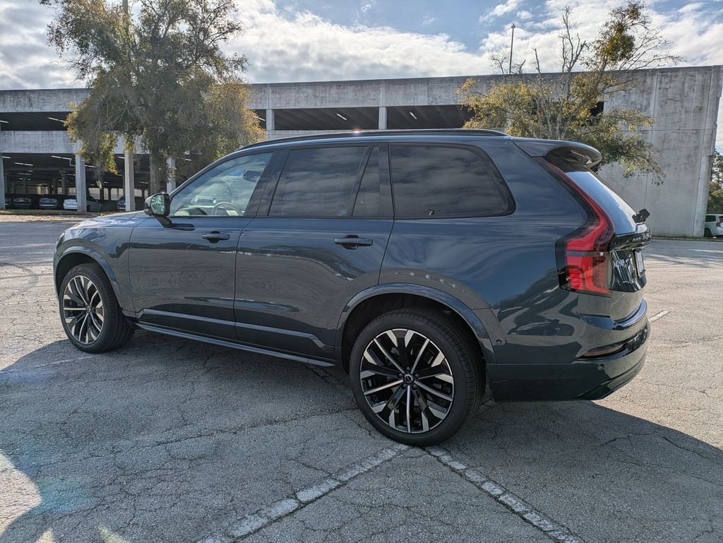 New 2026 Volvo XC90 B6 Ultra Dark Theme 7-Seater SUV