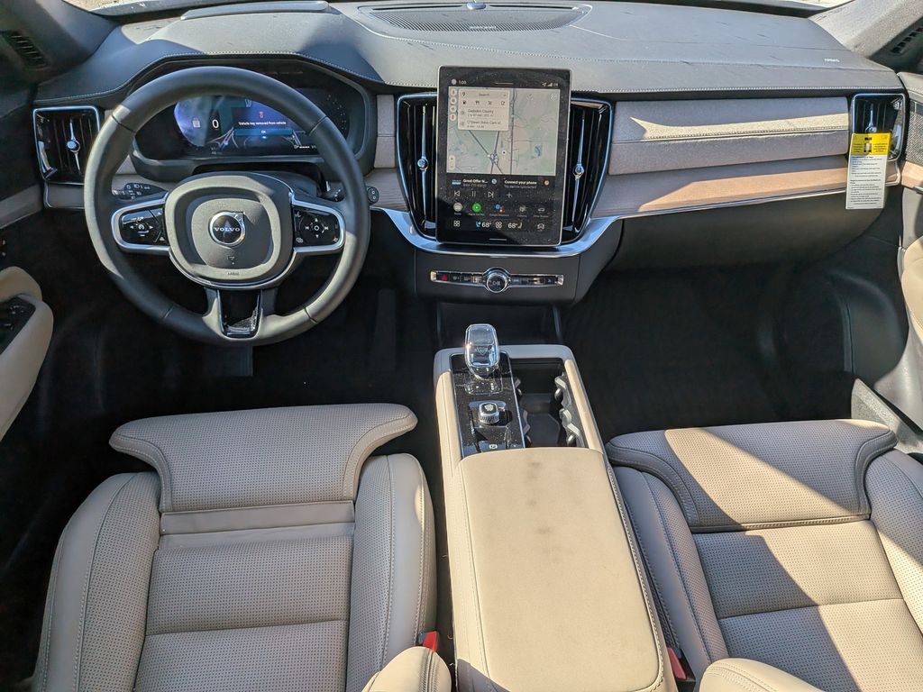 2026 Volvo XC90 Ultra - Photo 17