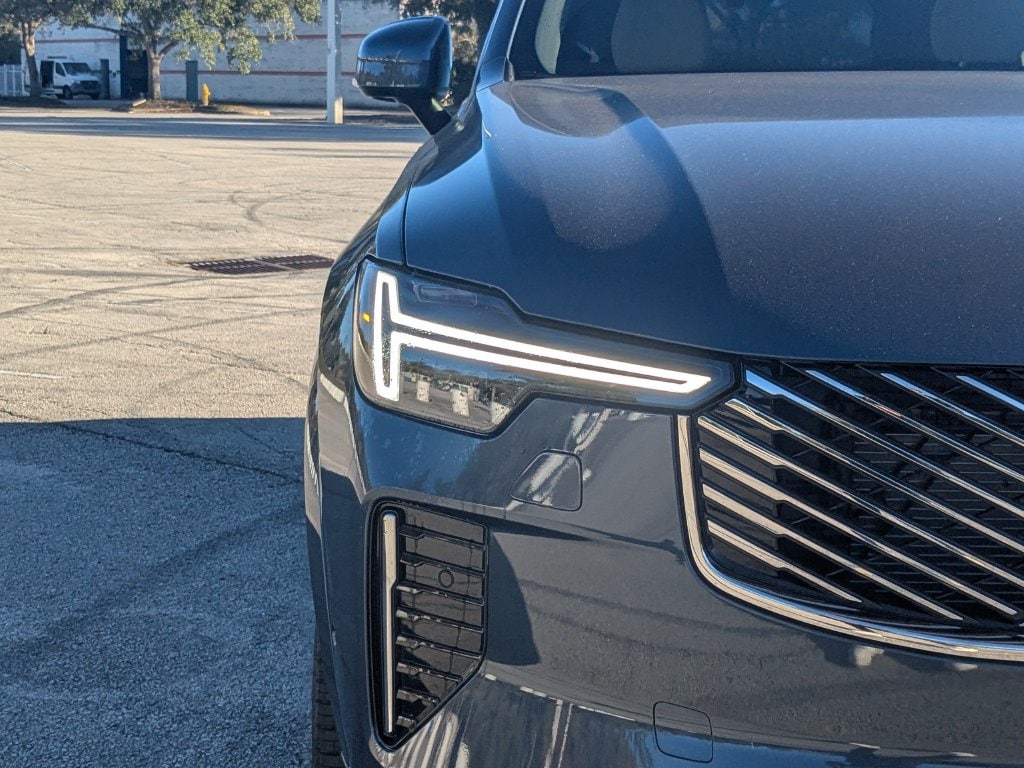 2026 Volvo XC90 Plus - Photo 10