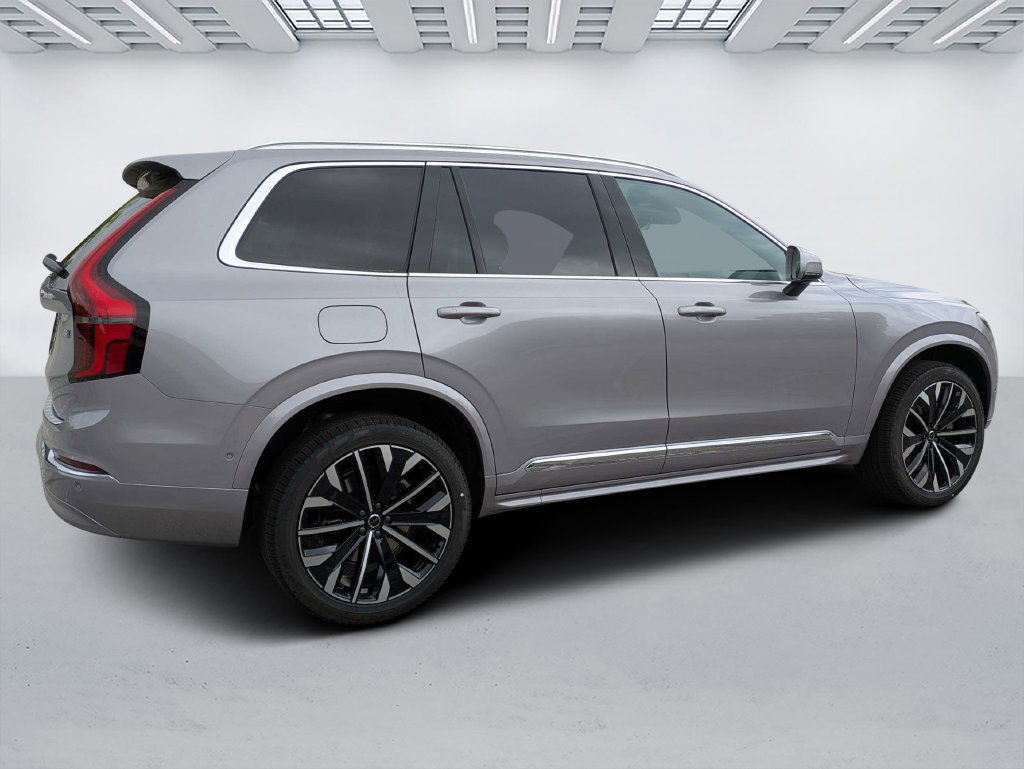 2026 Volvo XC90 Plus - Photo 6
