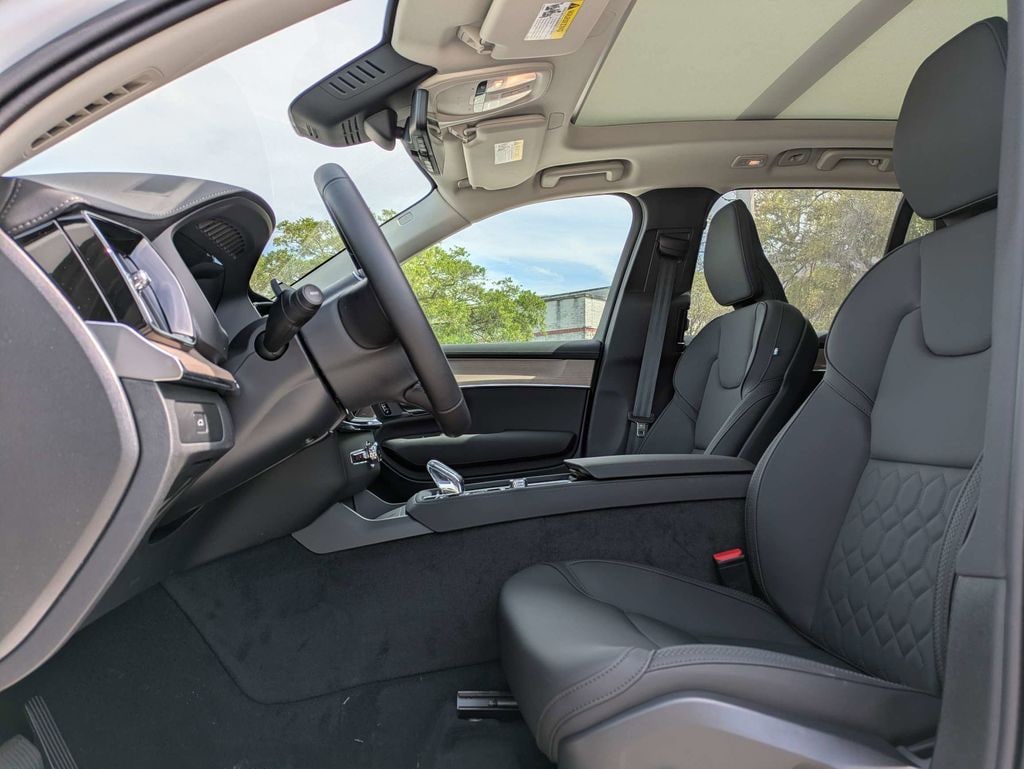 New 2026 Volvo XC90 B5 Plus 7-Seater SUV