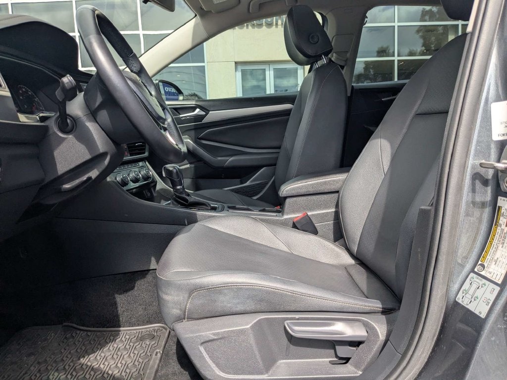 Used 2019 Volkswagen Jetta 1.4T SE Sedan