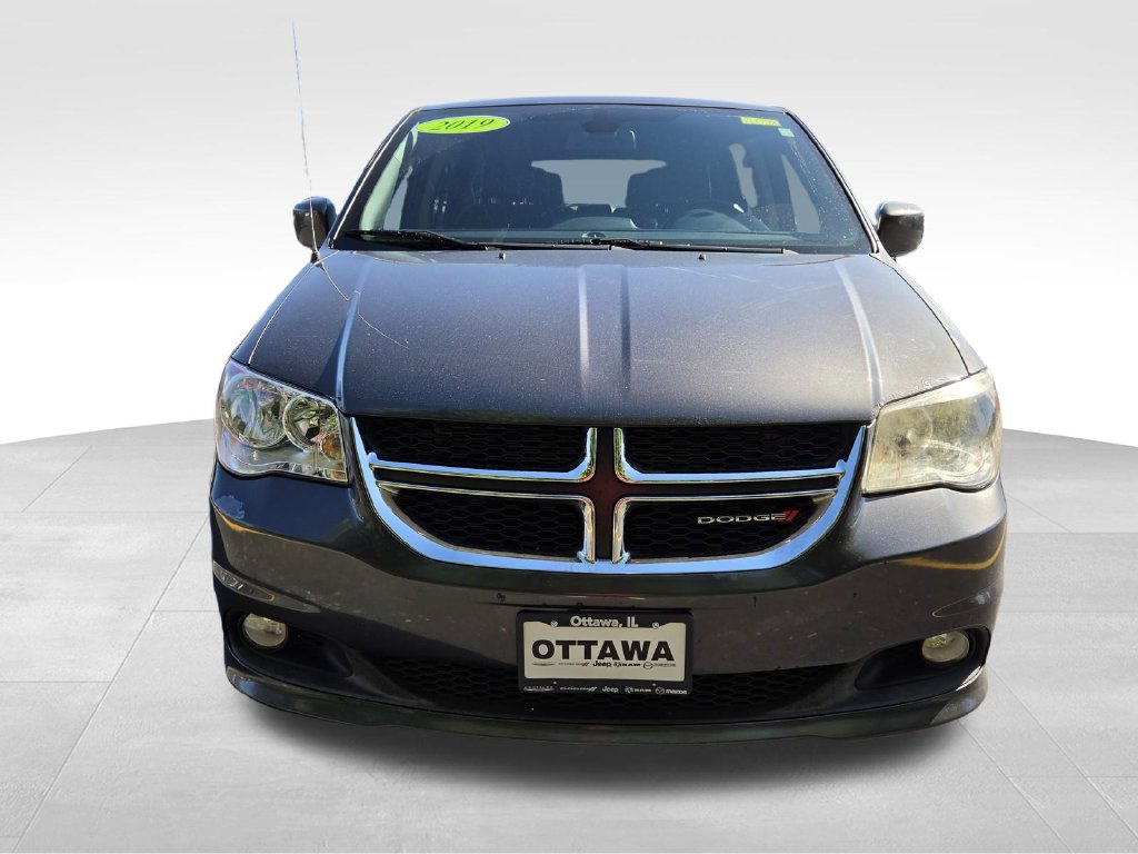 Used 2019 Dodge Grand Caravan SXT Van Passenger Van