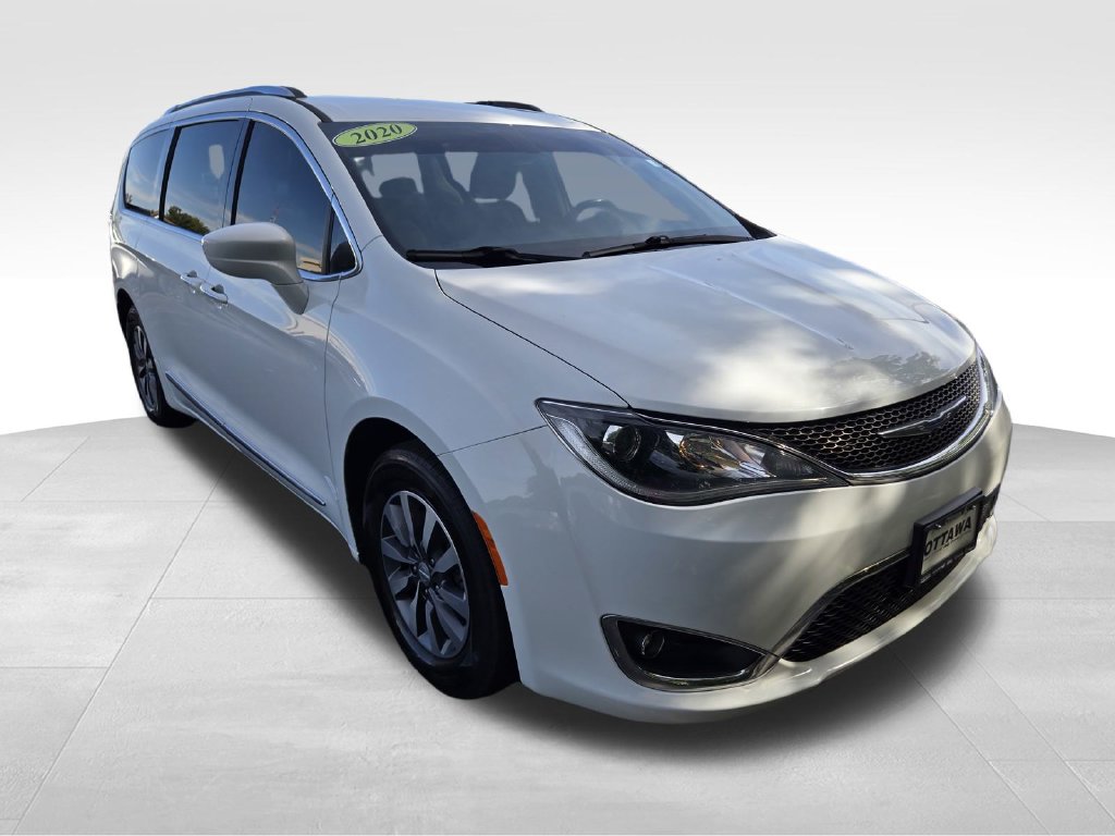  Chrysler Pacifica