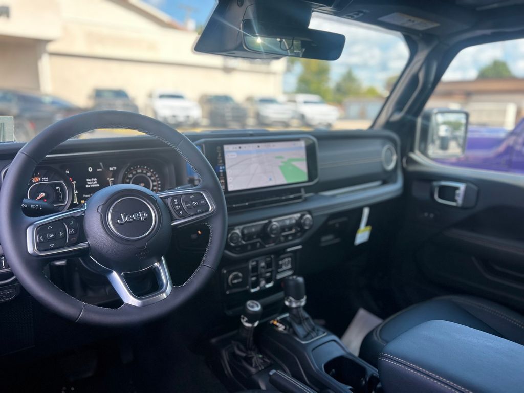 2026 Jeep Wrangler 4-Door Sahara - Photo 27