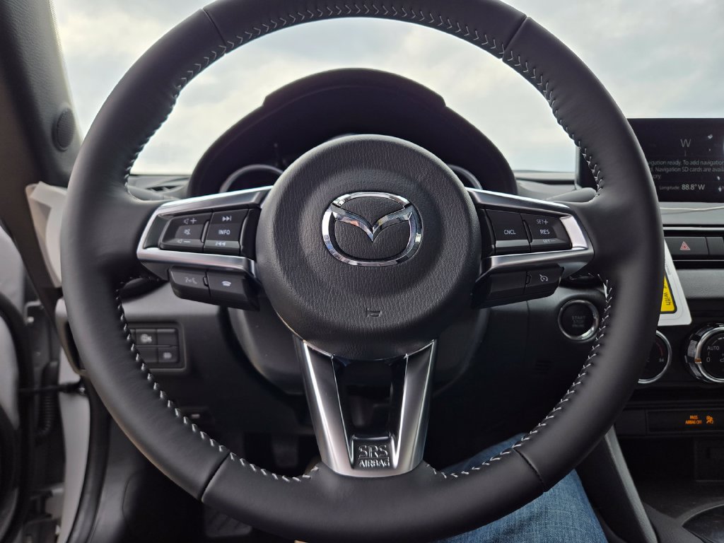 2026 Mazda MX-5 Miata Grand Touring - Photo 9