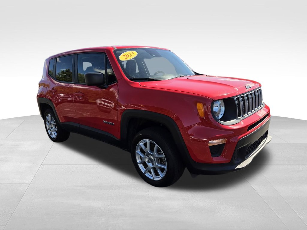 Used 2023 Jeep Renegade Latitude SUV