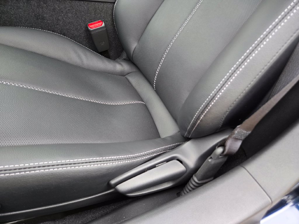 2026 Mazda MX-5 Miata Grand Touring - Photo 15