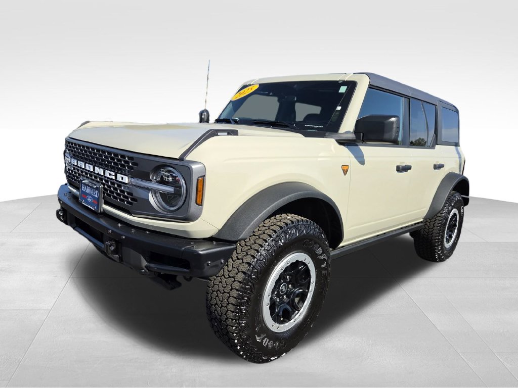 Used 2025 Ford Bronco Badlands SUV
