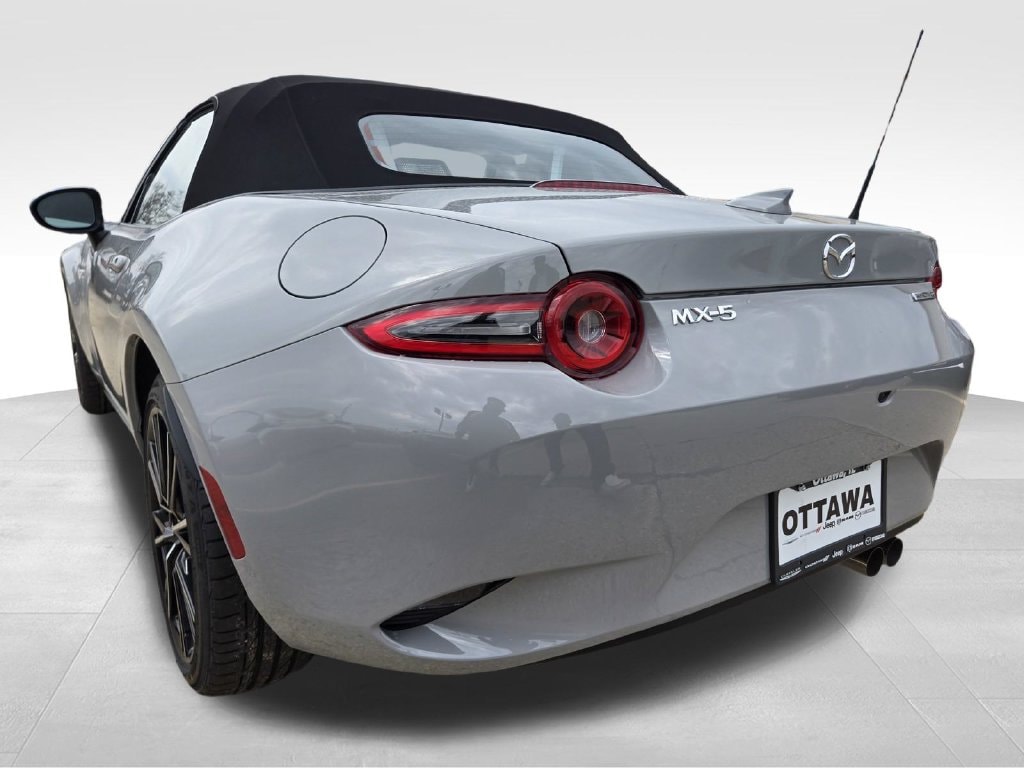 2026 Mazda MX-5 Miata Grand Touring - Photo 22