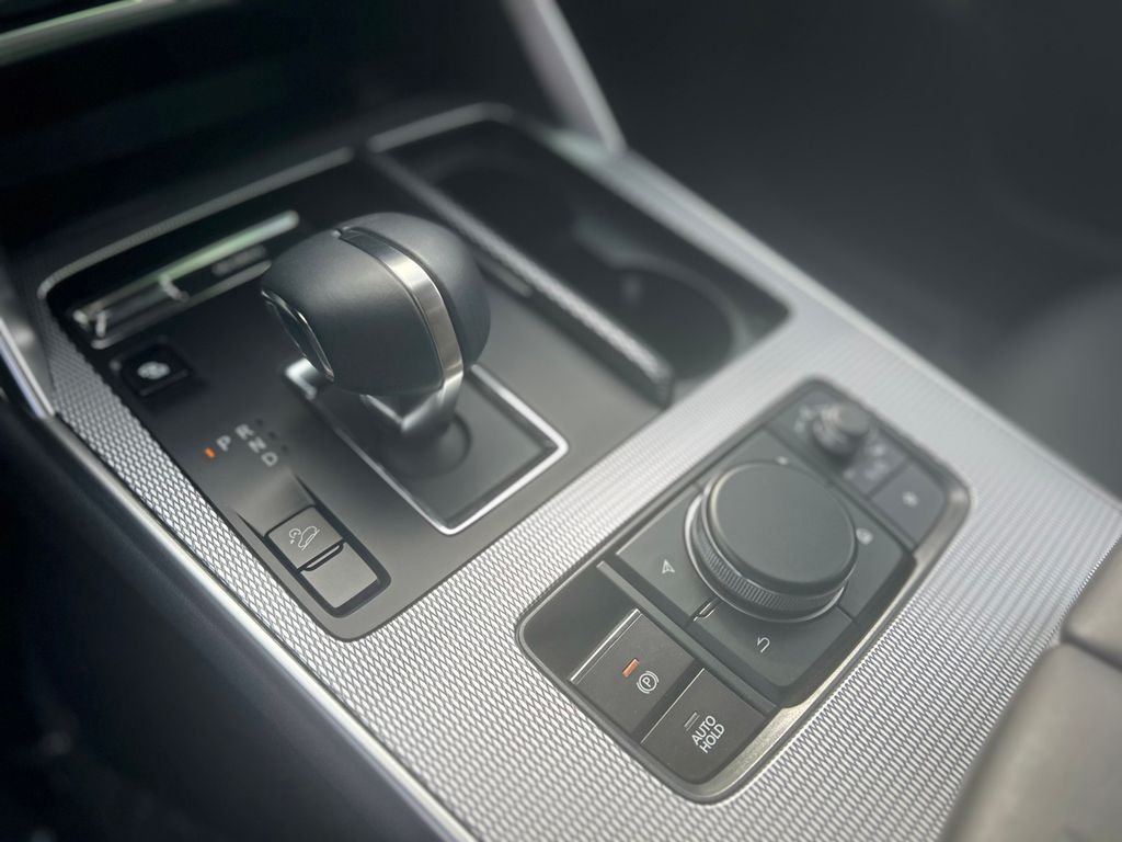 2026 Mazda CX-90 Premium Package - Photo 8