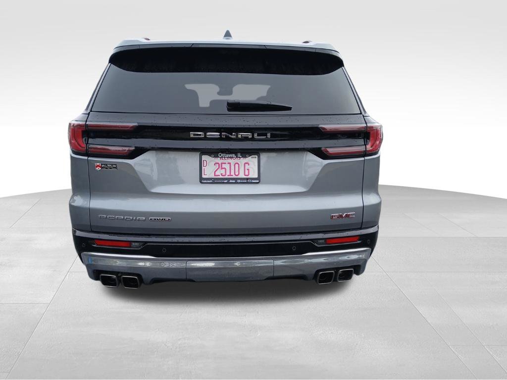 Used 2025 GMC Acadia Denali SUV