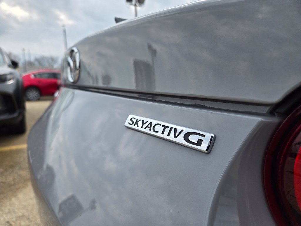 2026 Mazda MX-5 Miata Grand Touring - Photo 25