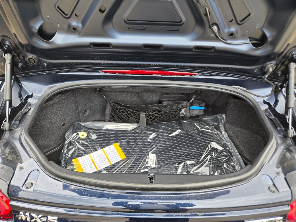 2026 Mazda MX-5 Miata Grand Touring - Photo 17