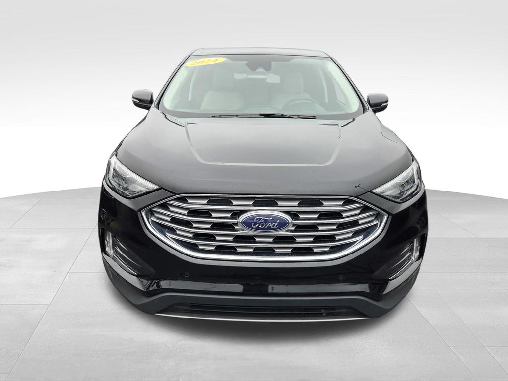 Used 2024 Ford Edge Titanium SUV