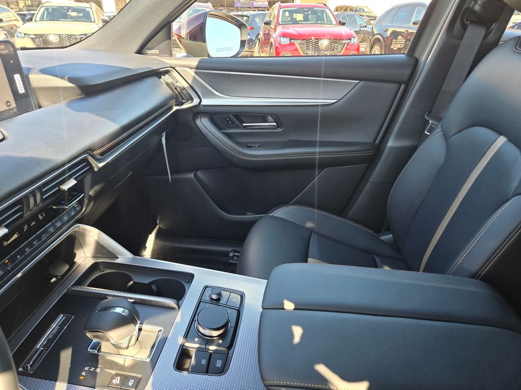 2026 Mazda CX-90 Premium Plus Package - Photo 8