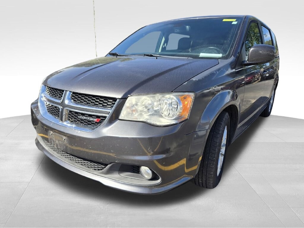 Used 2019 Dodge Grand Caravan SXT Van Passenger Van