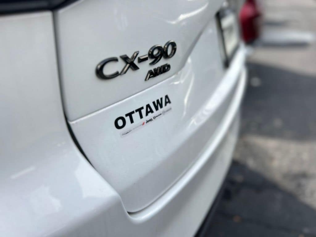 2026 Mazda CX-90 Premium Package - Photo 40